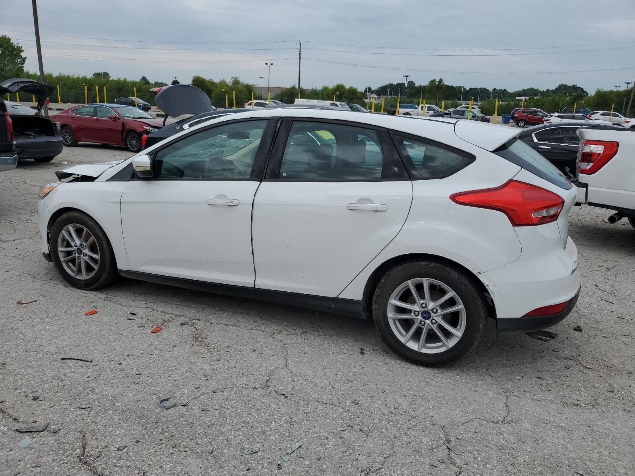 2015 Ford Focus Se - Image 2