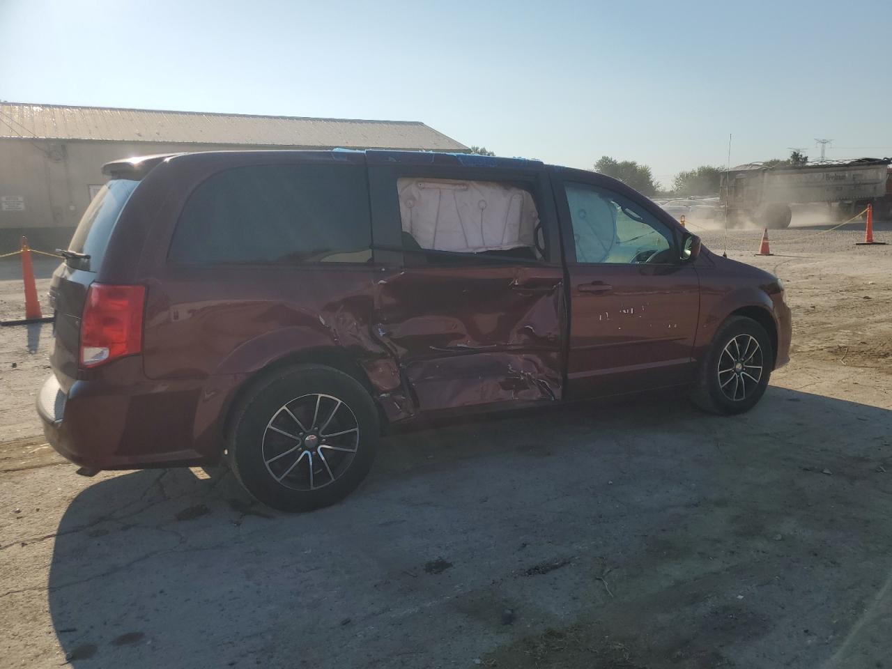 2017 Dodge Grand Caravan Se - Фото 3