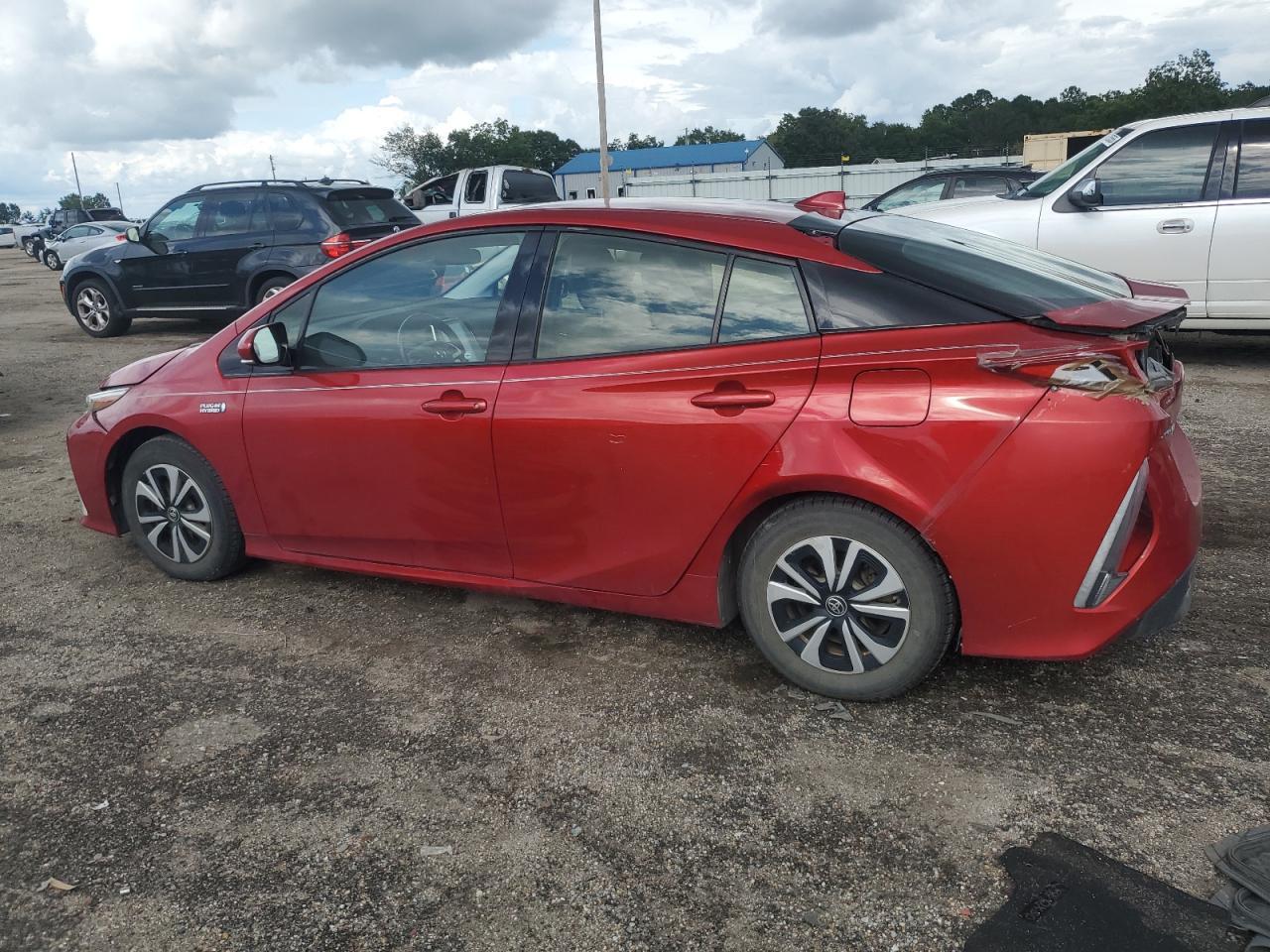 2017 Toyota Prius Prime - Фото 2