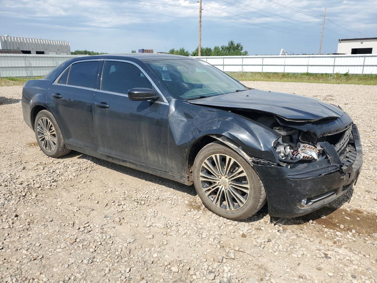 2013 Chrysler 300 S - Image 4