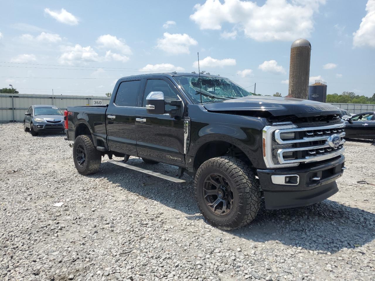 2024 Ford F250 Super Duty - Image 4