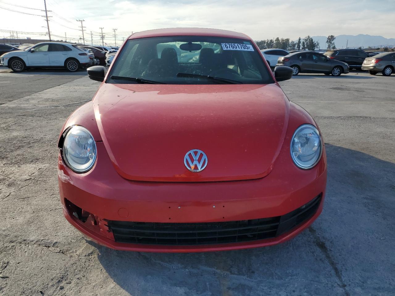 2014 Volkswagen Beetle - Фото 5