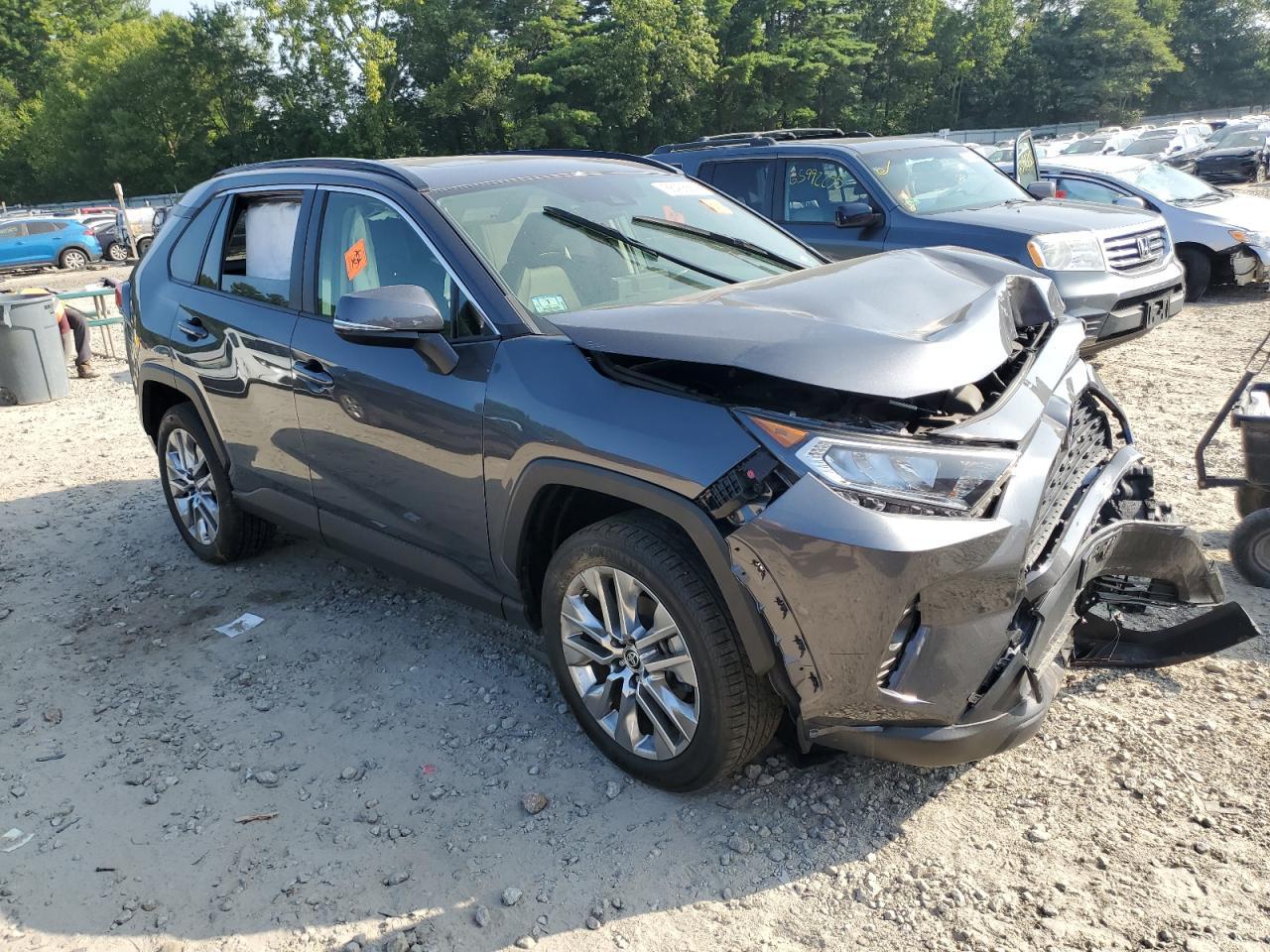2020 Toyota Rav4 Xle Premium - Фото 4