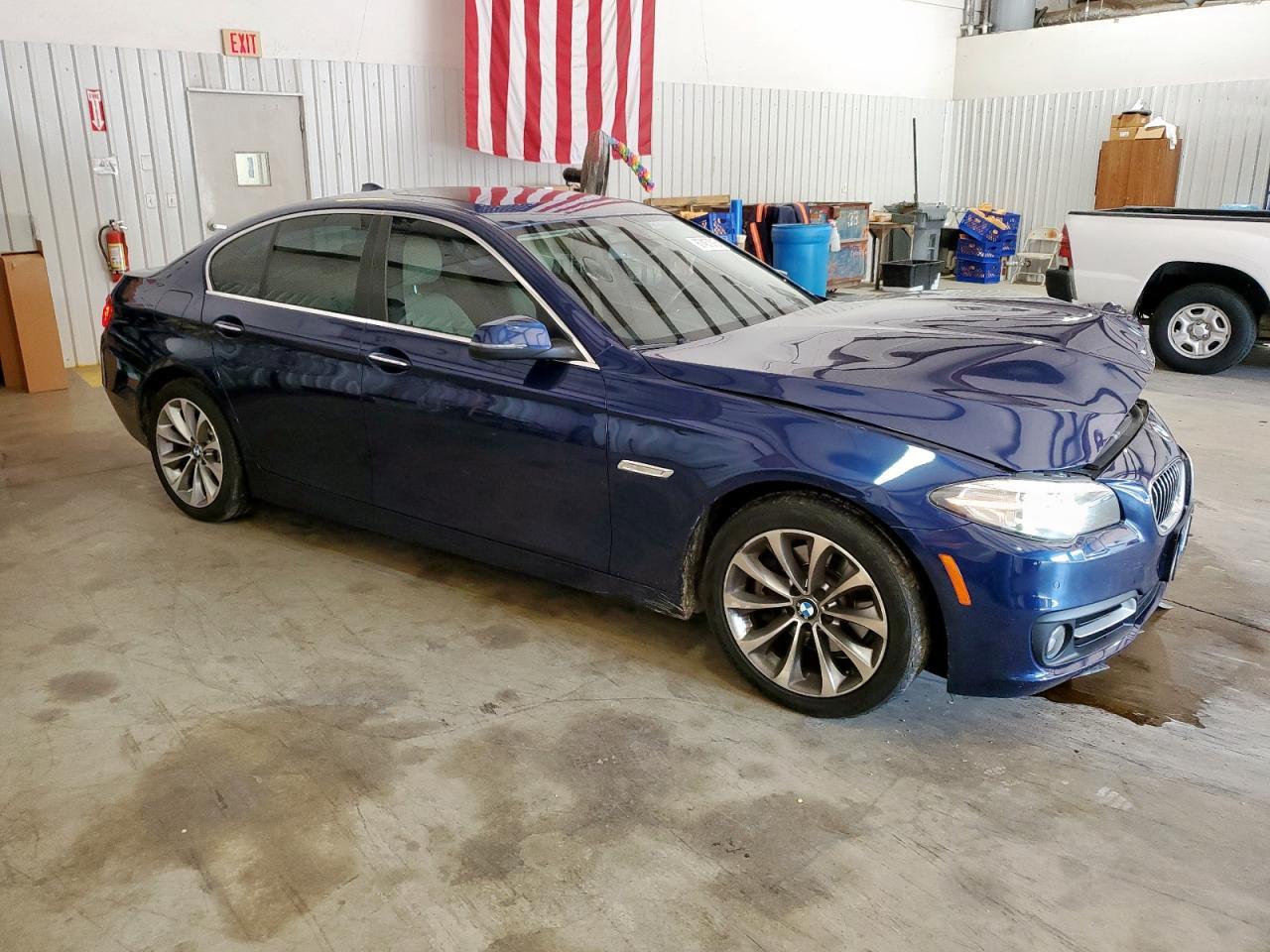 2016 BMW 528 Xi - Фото 4