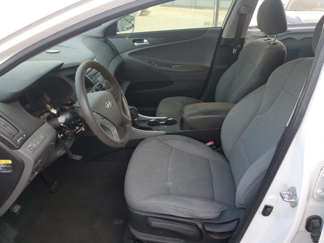 2014 Hyundai Sonata Gls - Image 7