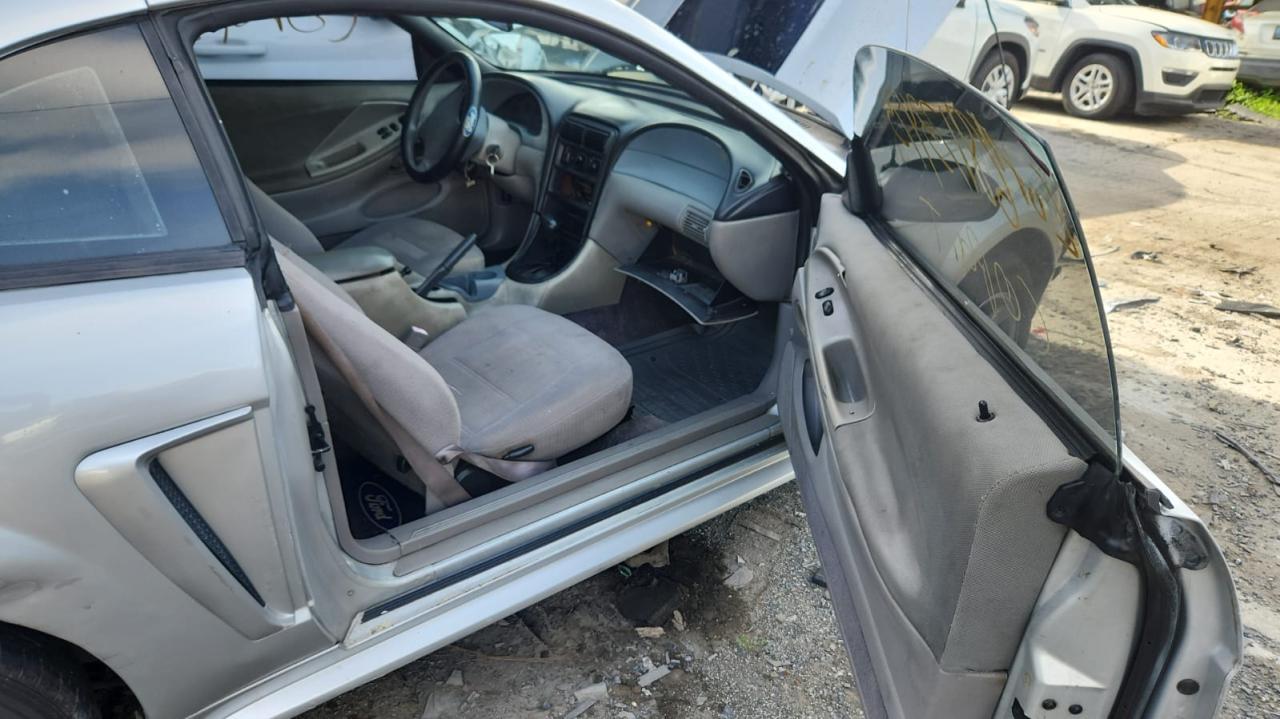 2000 Ford Mustang - Фото 7