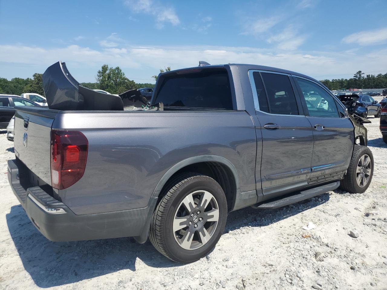 2017 Honda Ridgeline Rtl - Image 3