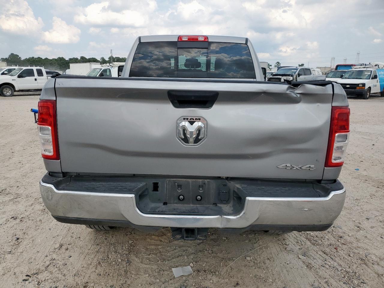 2024 Ram 2500 Tradesman - Фото 6