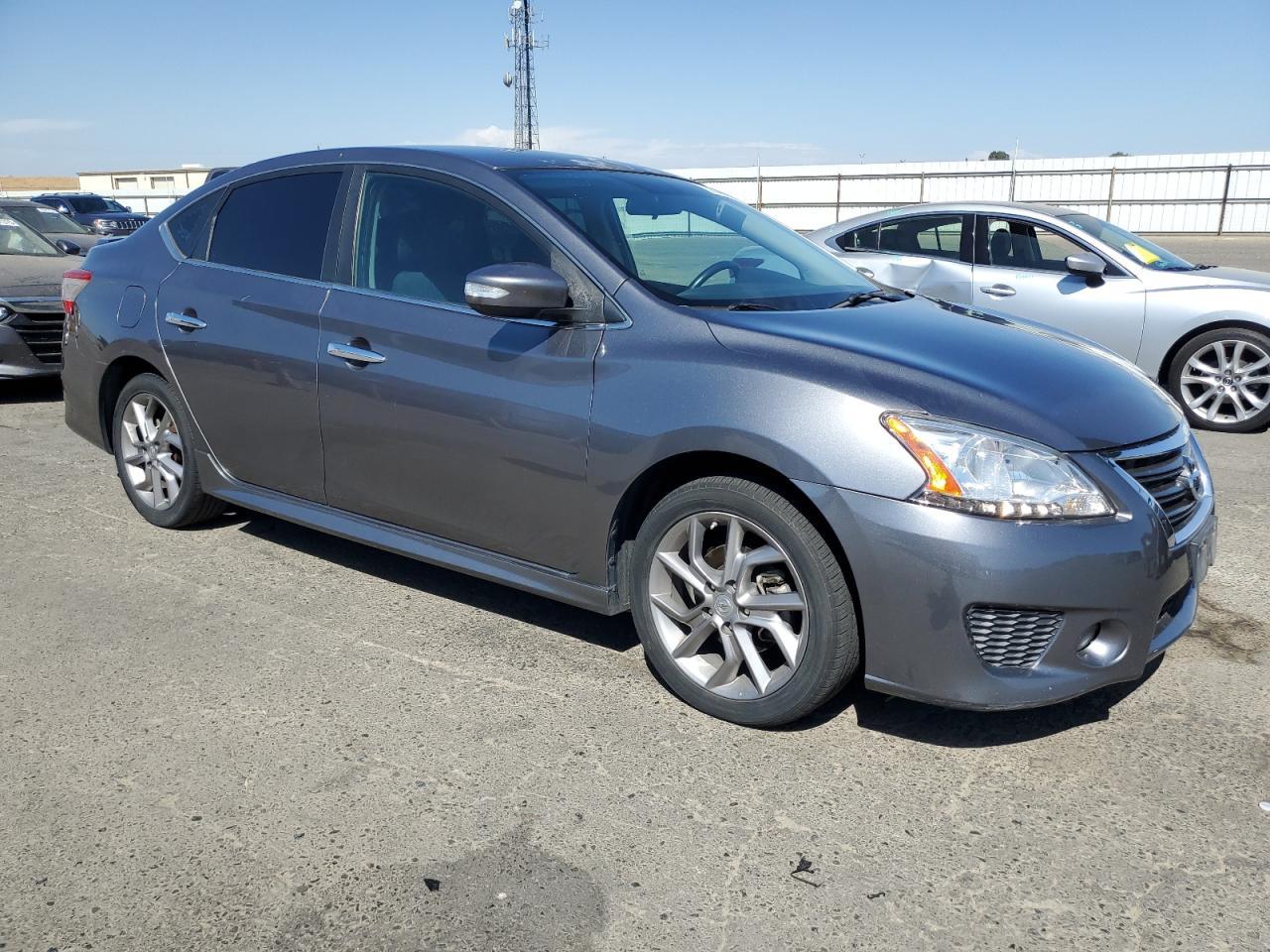2015 Nissan Sentra S - Фото 4