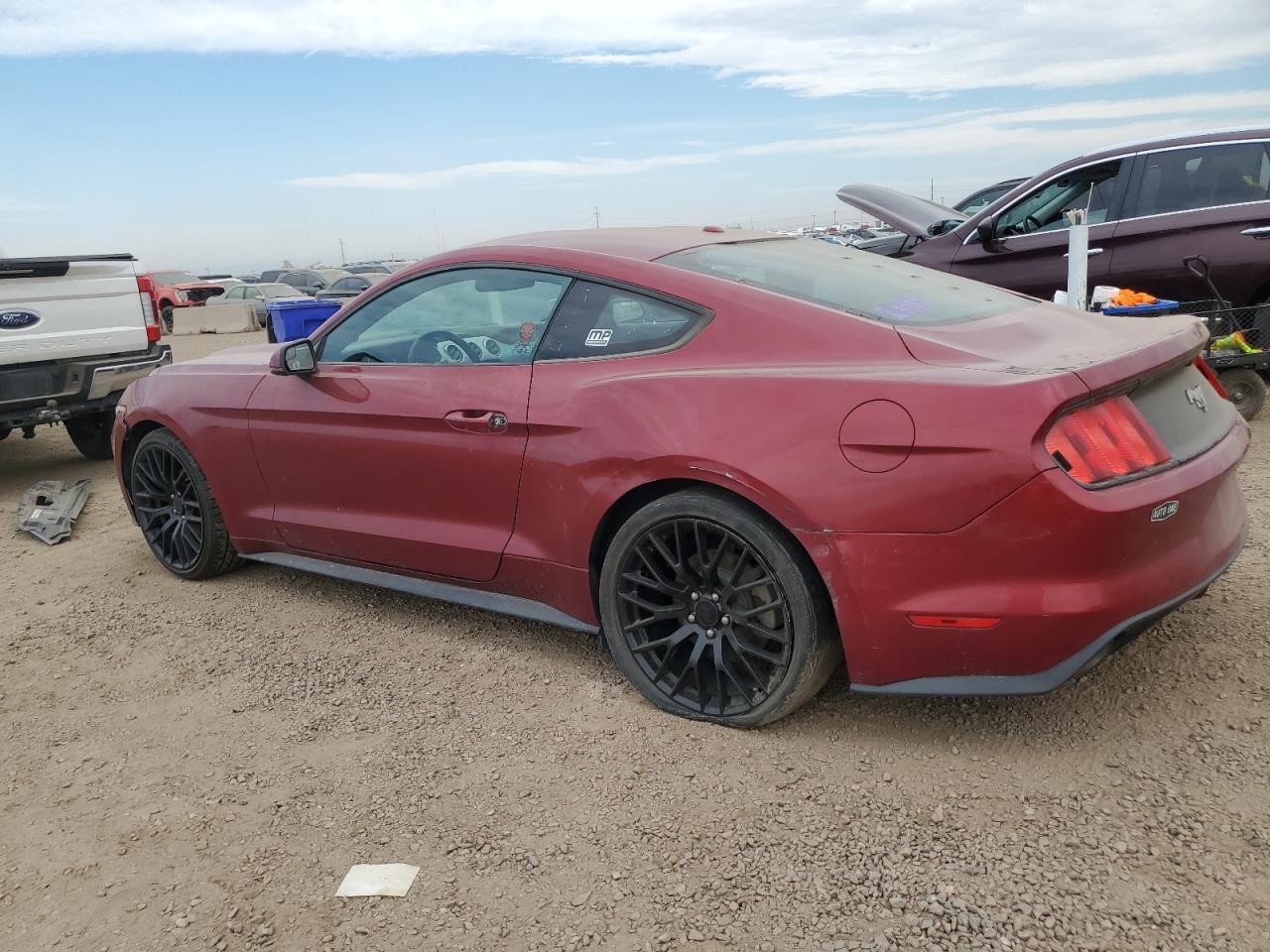 2016 Ford Mustang - Фото 2