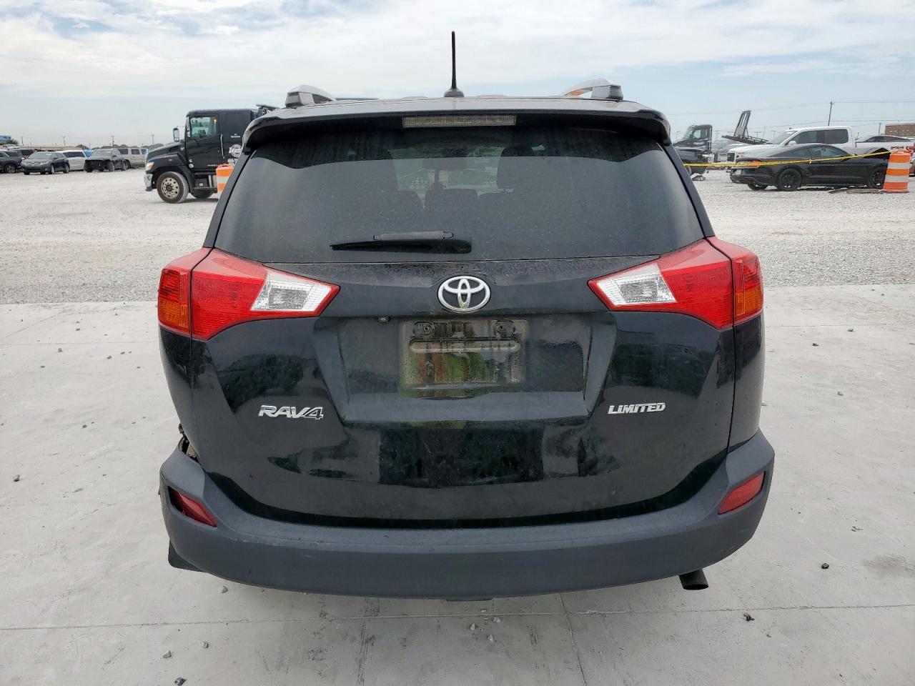 2014 Toyota Rav4 Limited - Image 6