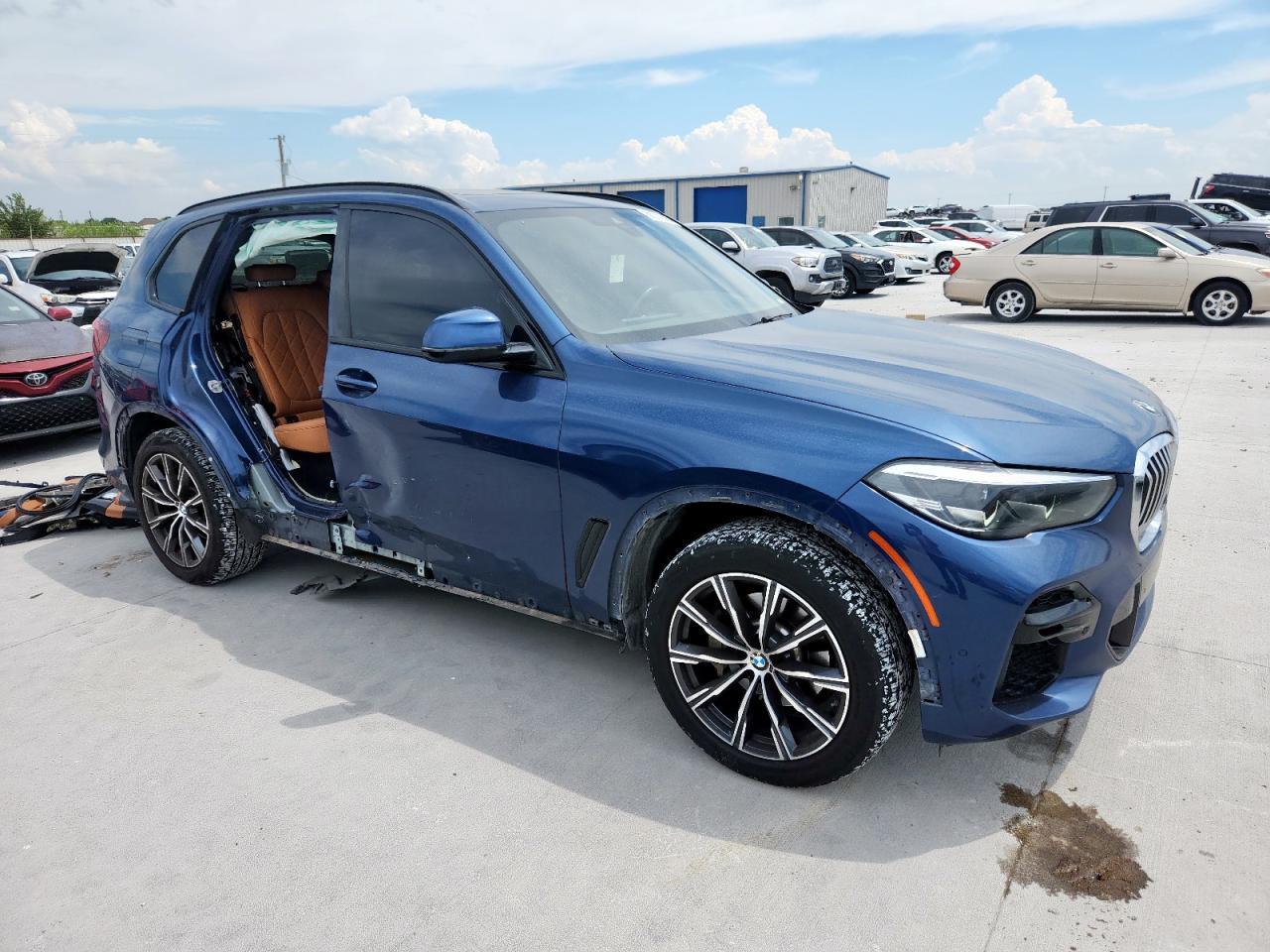 2023 BMW X5 xDrive40I - Image 4
