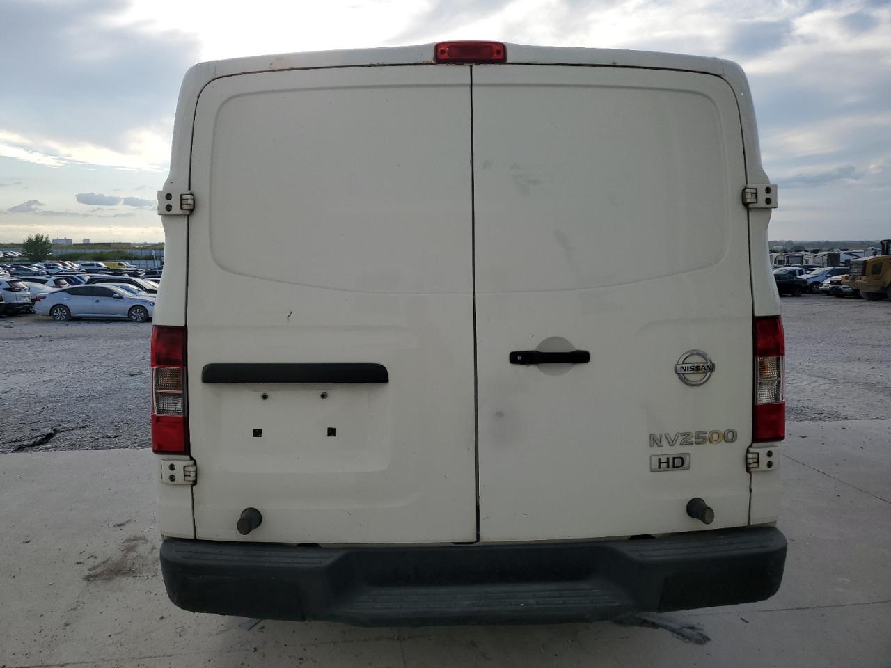 2013 Nissan Nv 1500 - Фото 6
