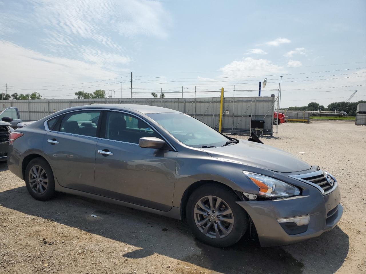 2015 Nissan Altima 2.5 - Фото 4