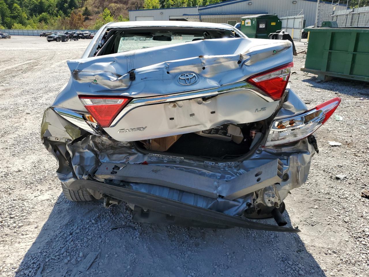 2015 Toyota Camry Le - Image 6