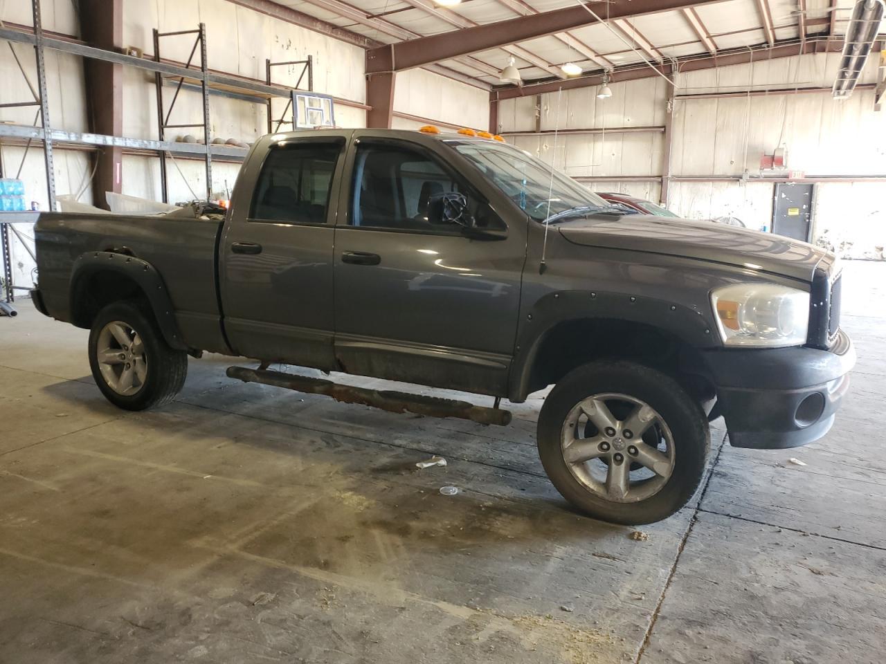 2007 Dodge Ram 1500 St - Image 4