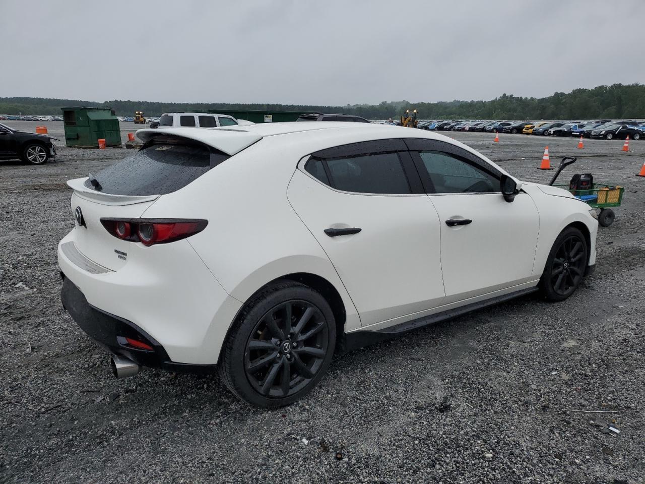 2021 Mazda 3 - Фото 3