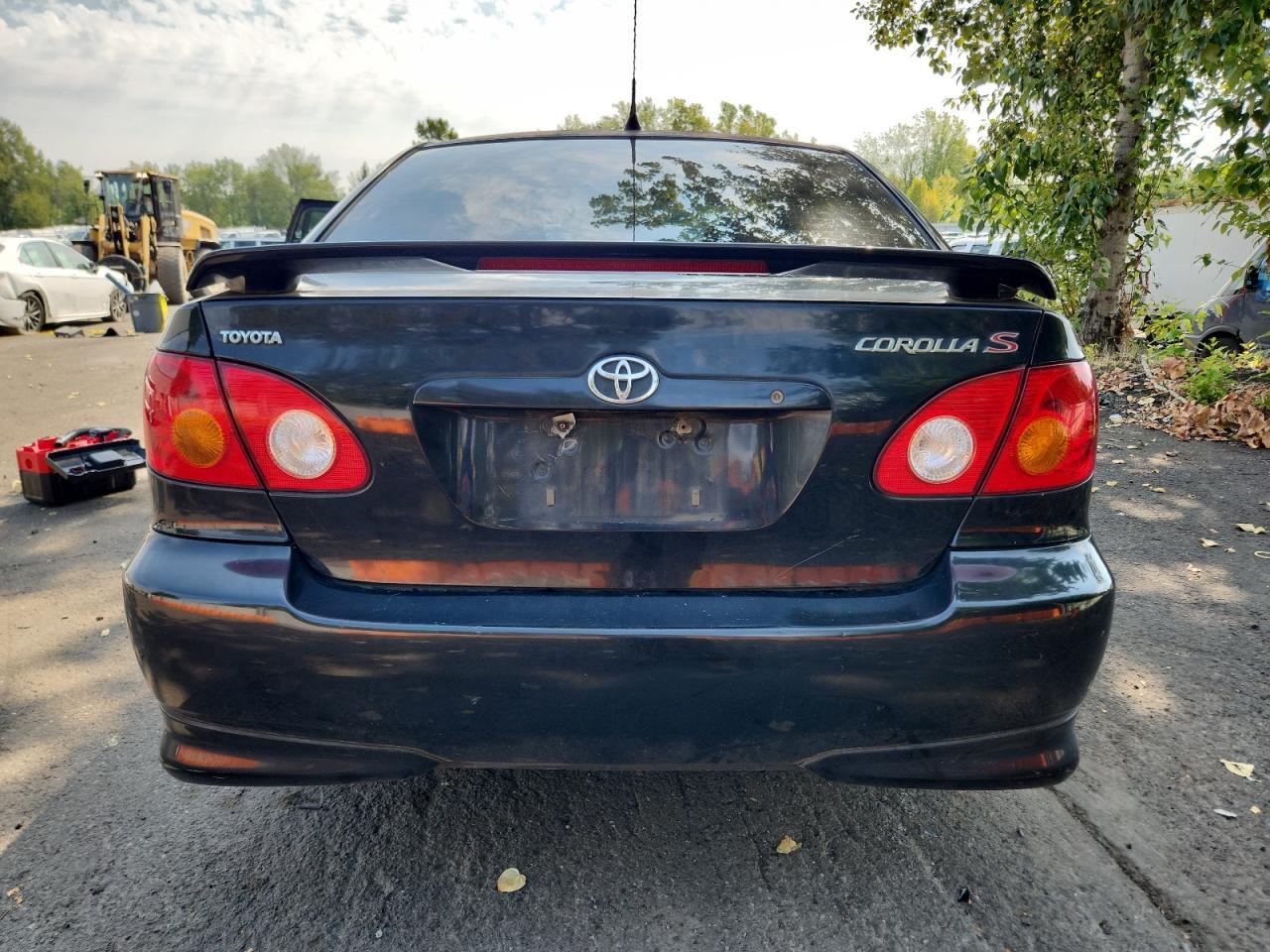 2004 Toyota Corolla Ce - Фото 6