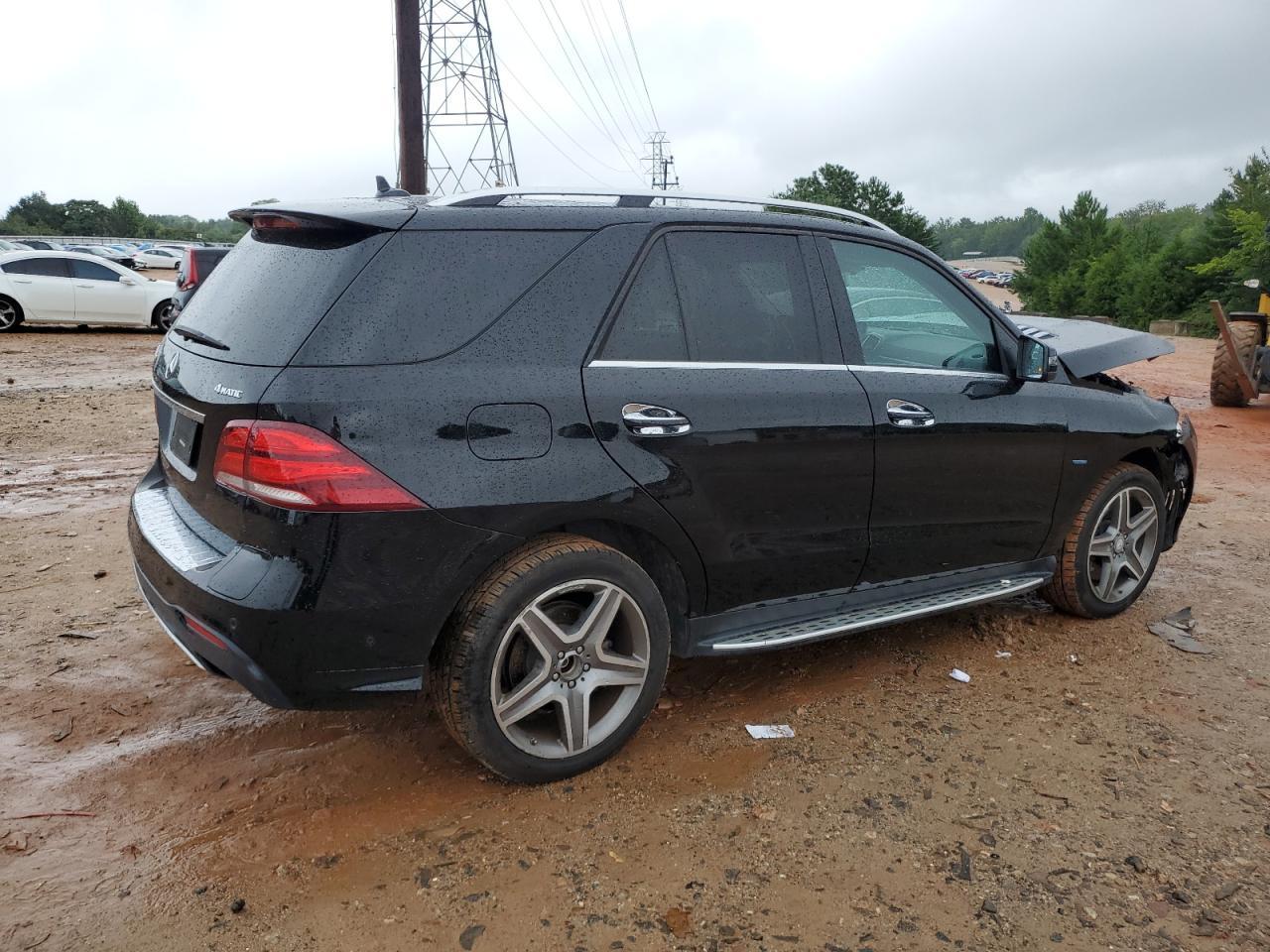 2016 Mercedes-Benz Gle 550E 4Matic - Image 3
