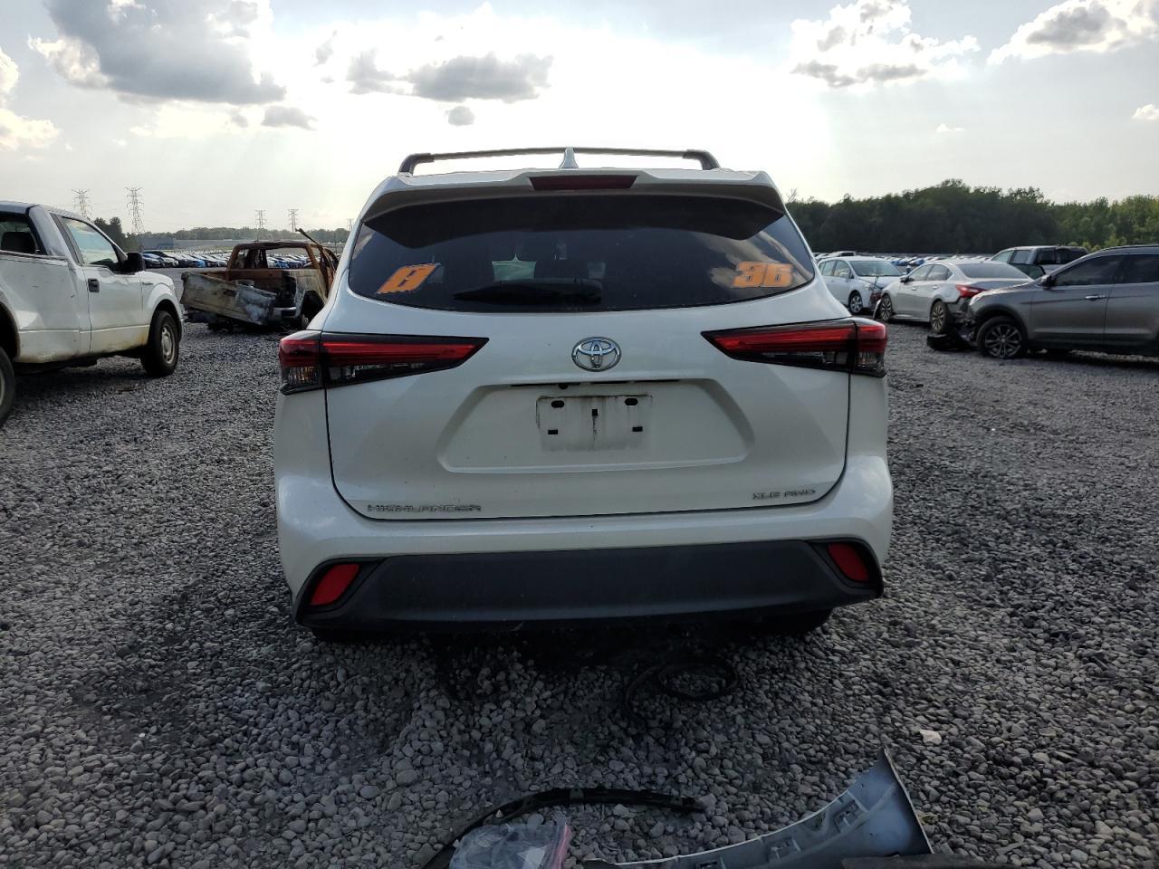 2020 Toyota Highlander Xle - Фото 6