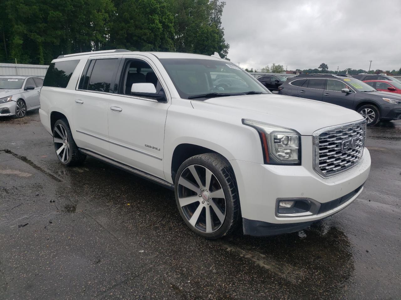 2018 GMC Yukon Xl Denali - Image 4