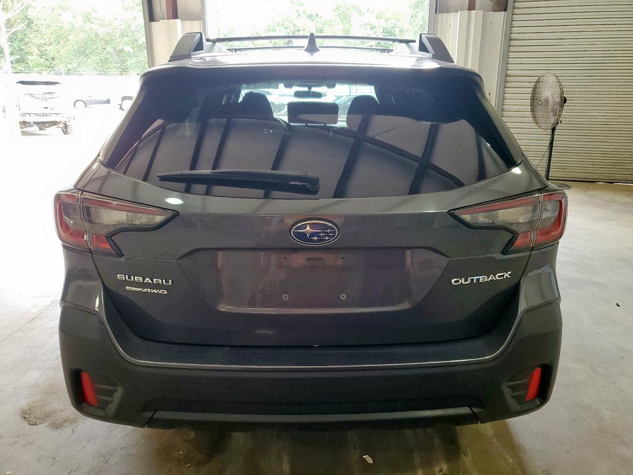 2022 Subaru Outback Premium - Image 6