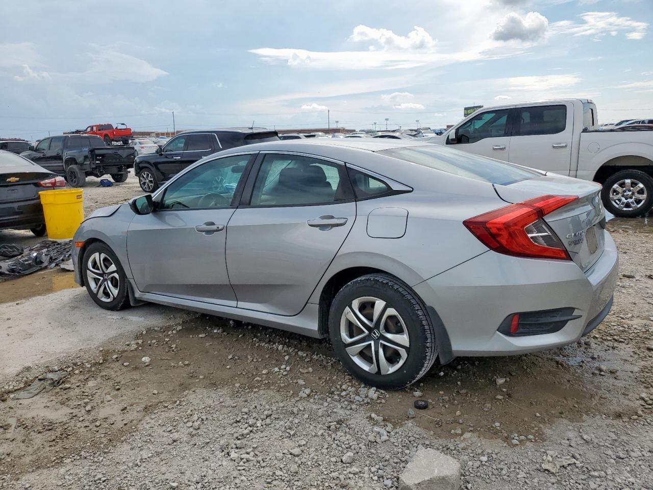 2017 Honda Civic Lx - Фото 2