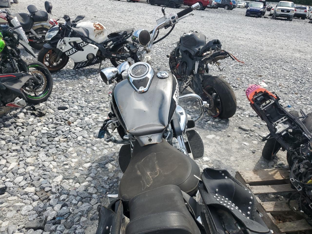 2005 Suzuki C50 - Image 4