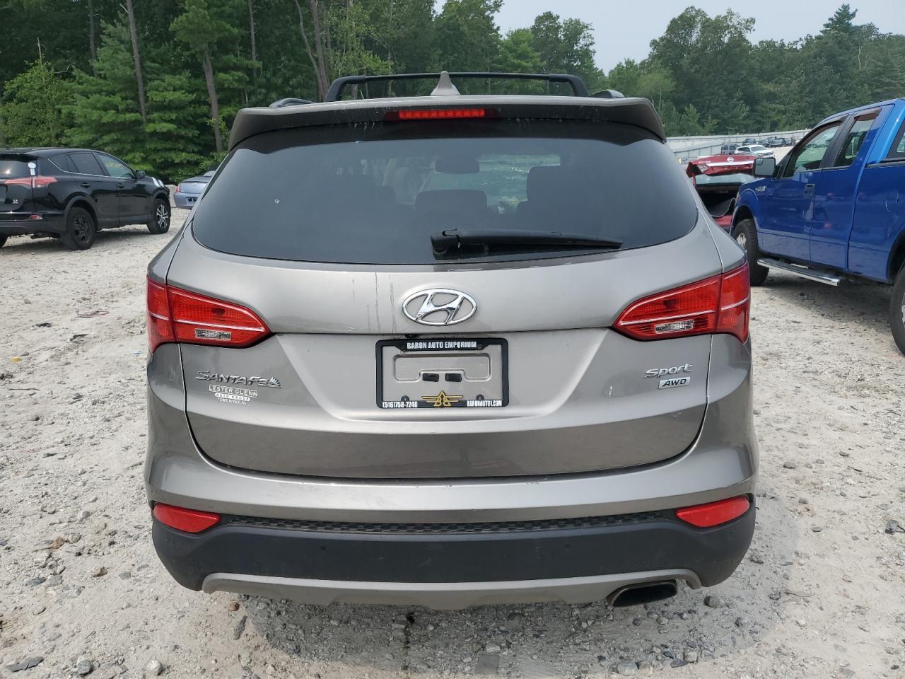 2016 Hyundai Santa Fe Sport - Image 6
