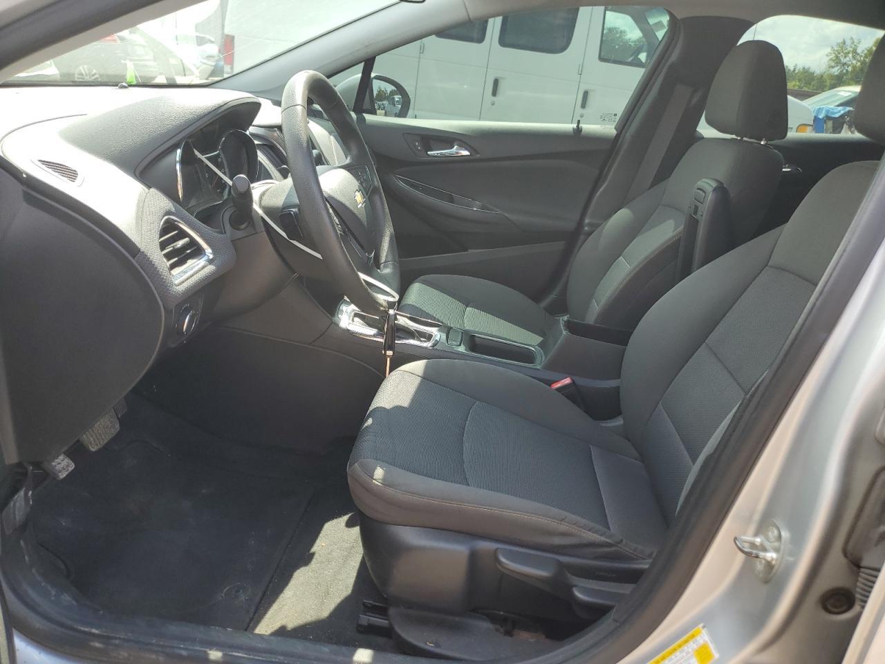 2019 Chevrolet Cruze Ls - Фото 7