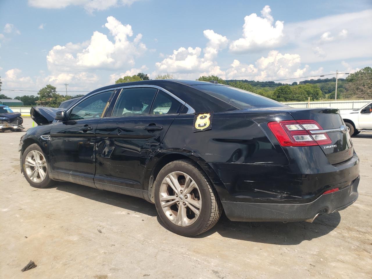 2017 Ford Taurus Sel - Image 2
