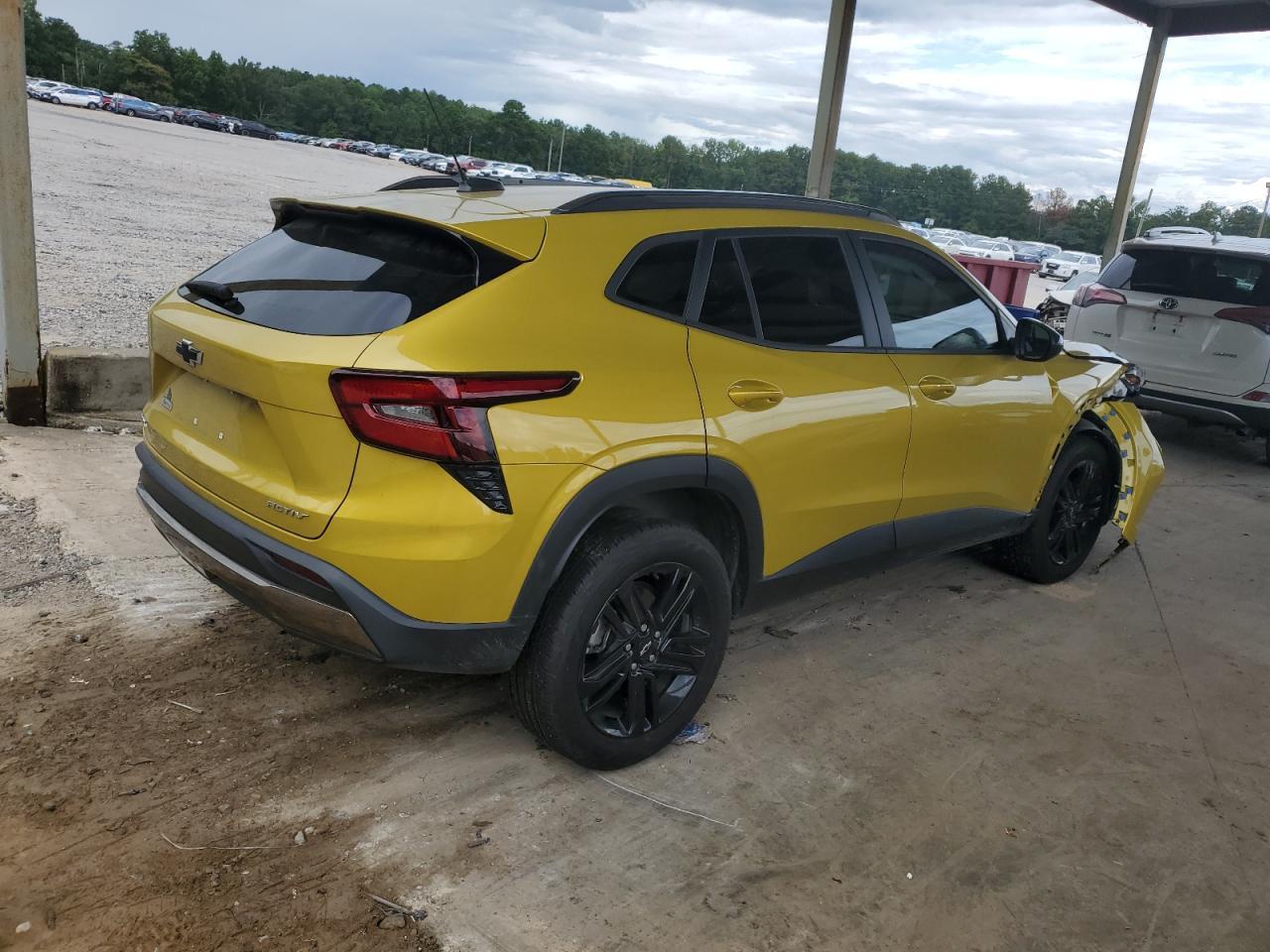 2024 Chevrolet Trax Activ - Фото 3