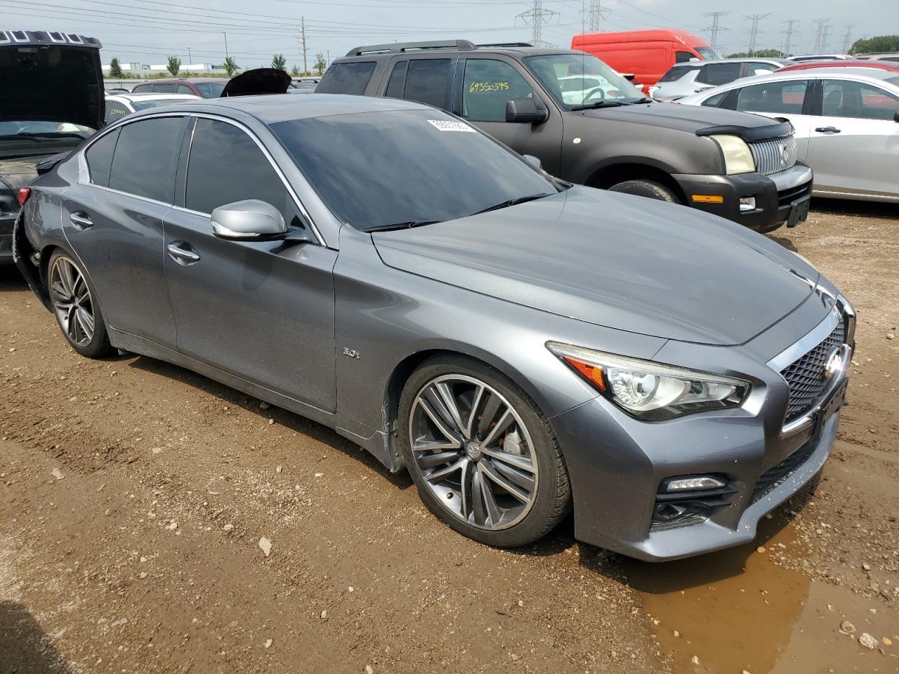 2017 Infiniti Q50 Premium - Image 4
