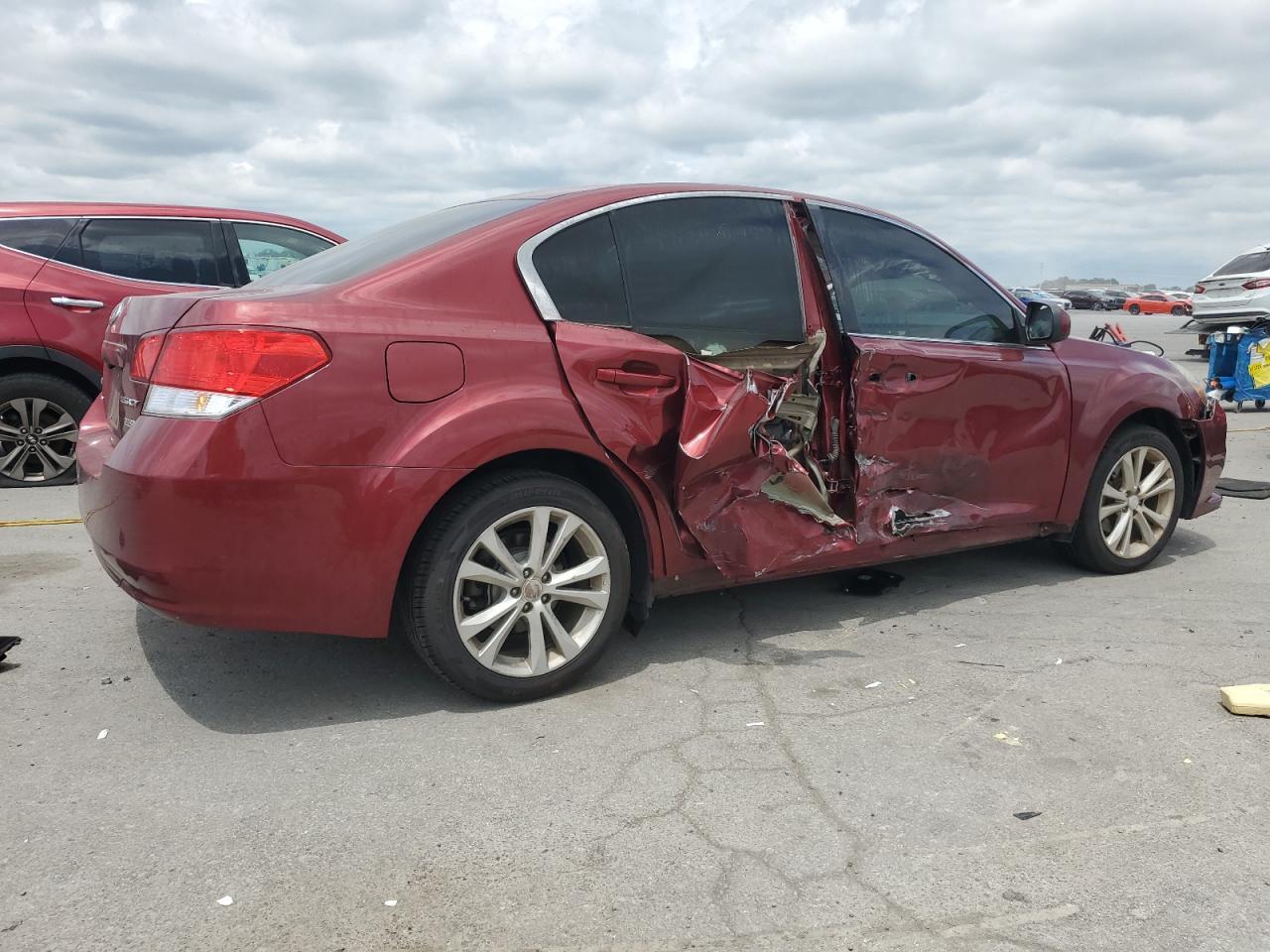 2013 Subaru Legacy 2.5I Premium - Фото 3