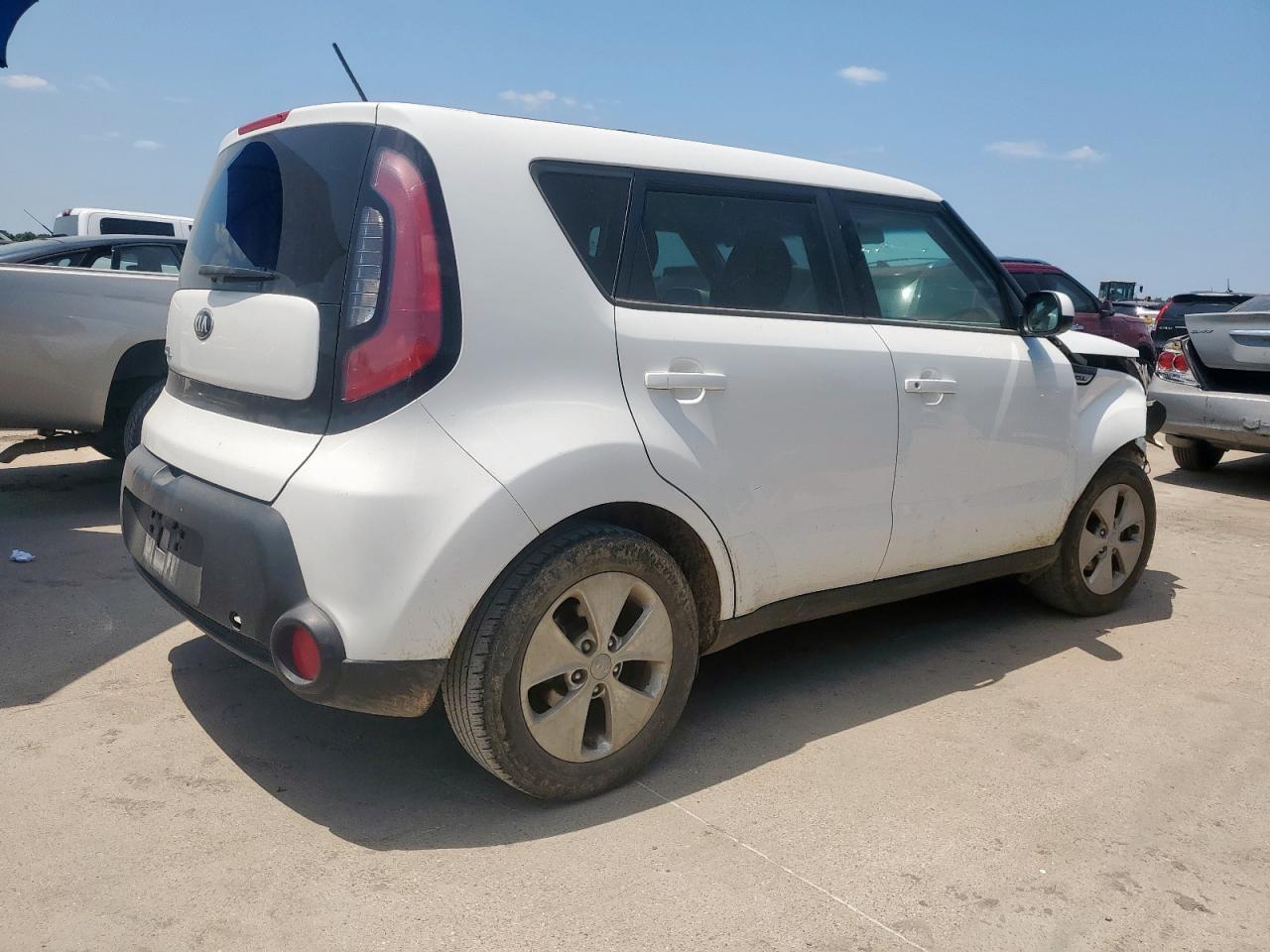 2016 Kia Soul - Image 3