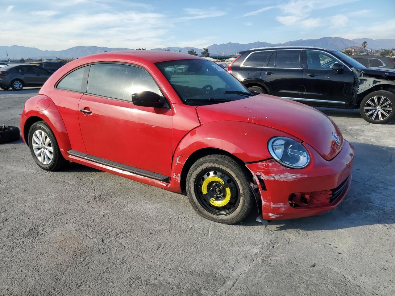 2014 Volkswagen Beetle - Фото 4