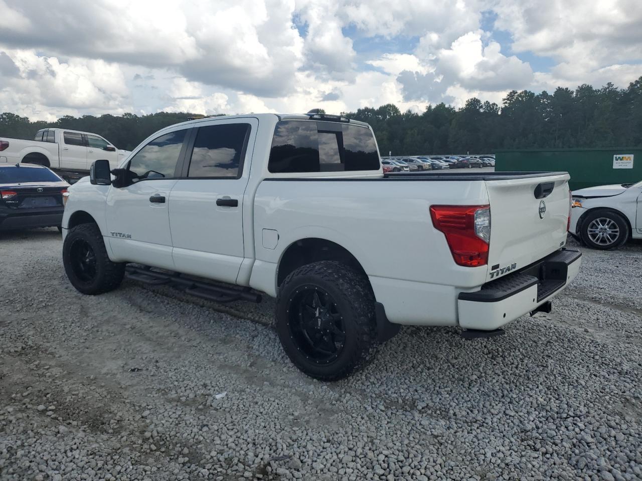 2023 Nissan Titan Sv - Фото 2