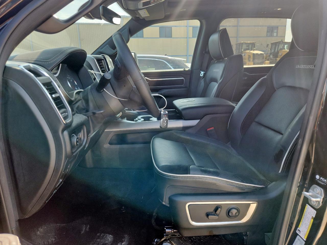 2025 Ram 1500 Laramie - Image 7