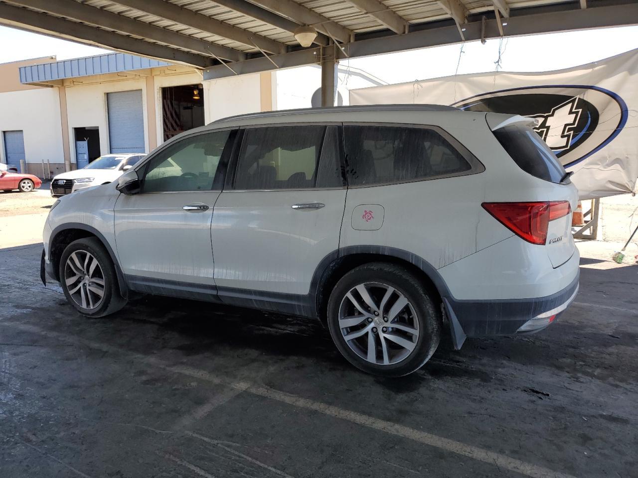 2017 Honda Pilot Touring - Фото 2