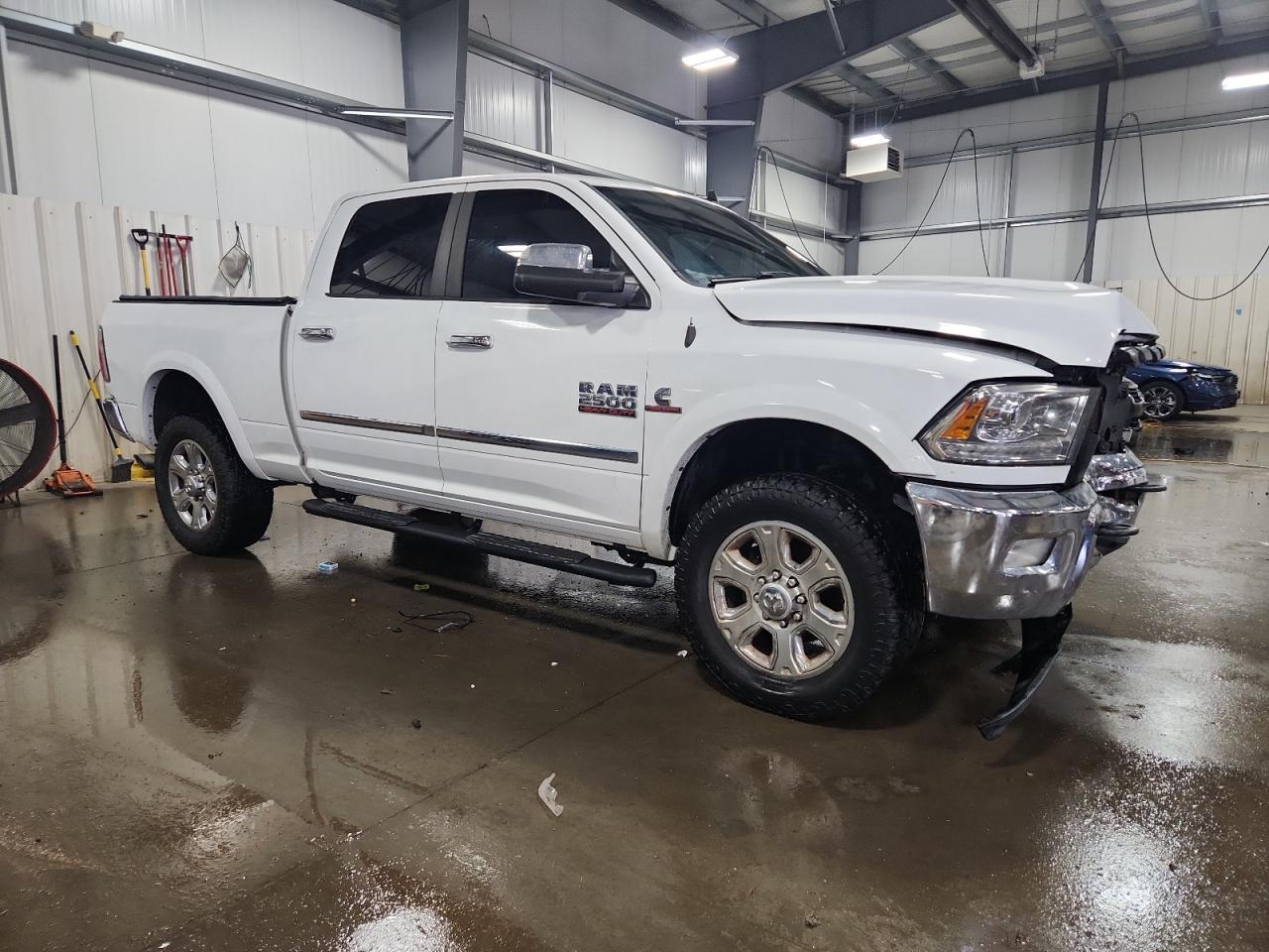 2014 Ram 2500 Laramie - Фото 4
