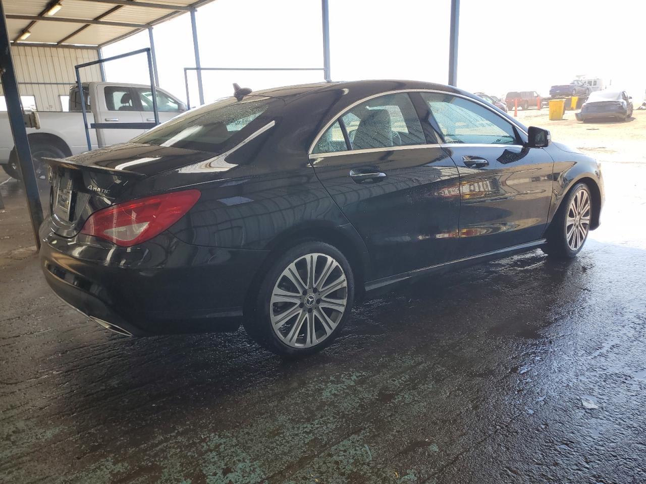 2018 Mercedes-Benz Cla 250 4Matic - Фото 3