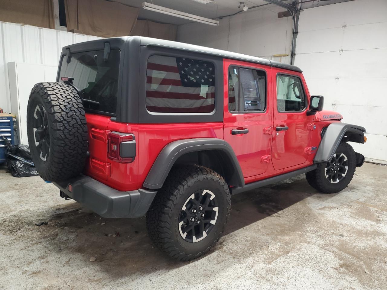 2025 Jeep Wrangler Rubicon 4Xe - Фото 3