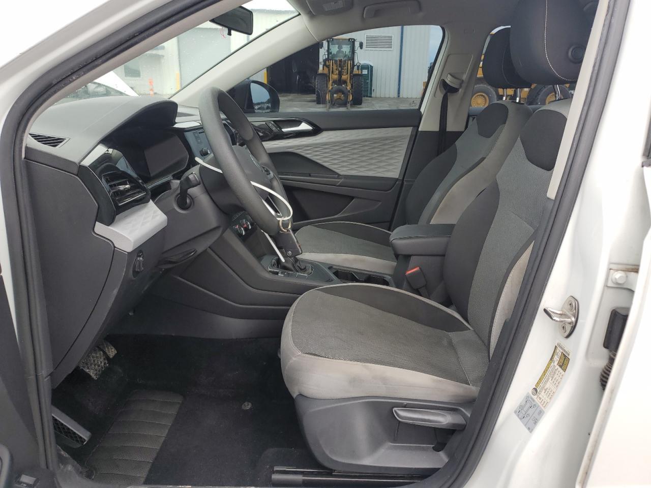 2022 Volkswagen Taos S - Фото 7