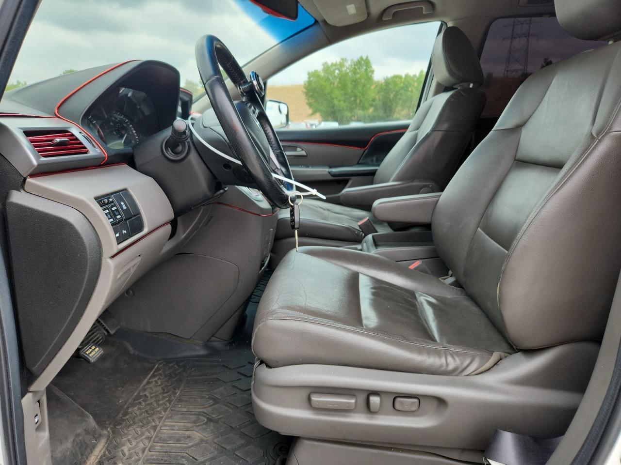 2012 Honda Odyssey Touring - Фото 7