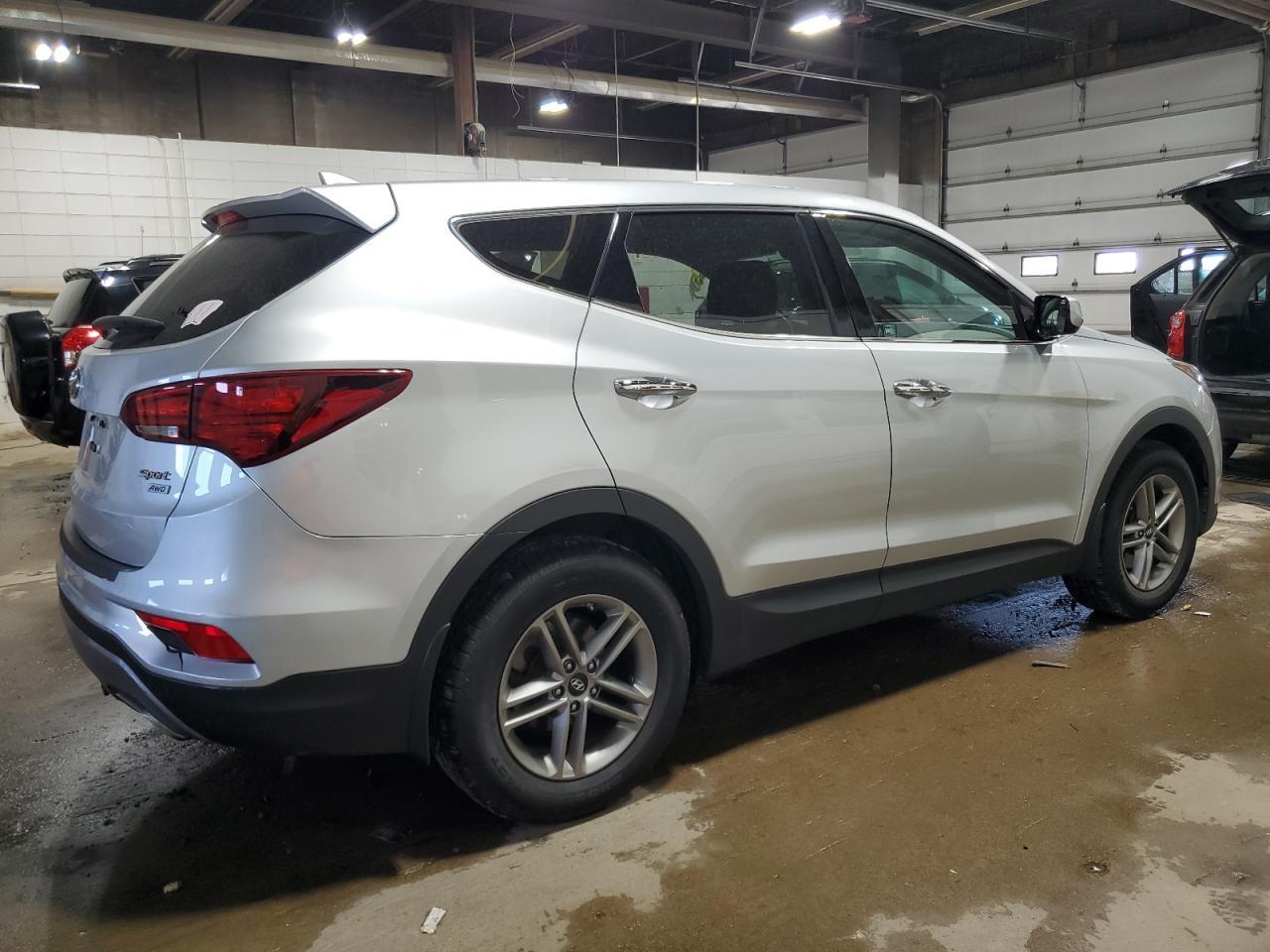 2017 Hyundai Santa Fe Sport - Фото 3