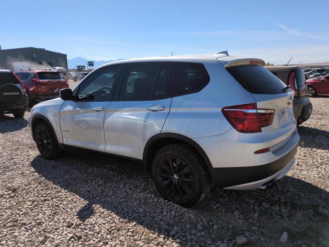 2013 BMW X3 xDrive28I - Фото 2