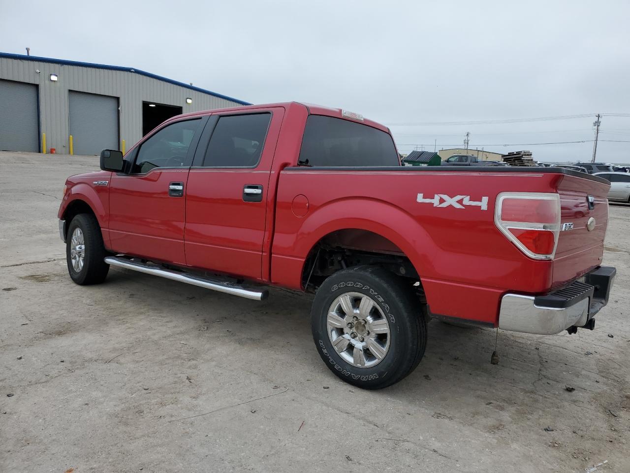 2011 Ford F150 Supercrew - Фото 2