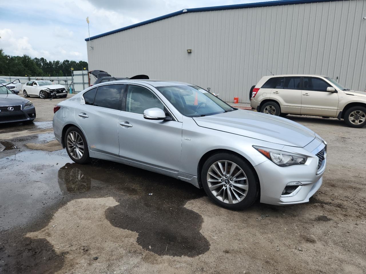 2019 Infiniti Q50 Luxe - Image 4