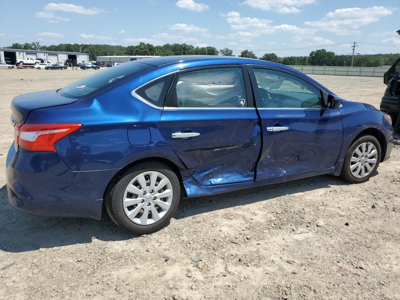 2019 Nissan Sentra S - Фото 3