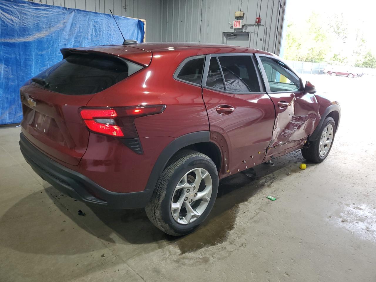 2024 Chevrolet Trax Ls - Фото 3